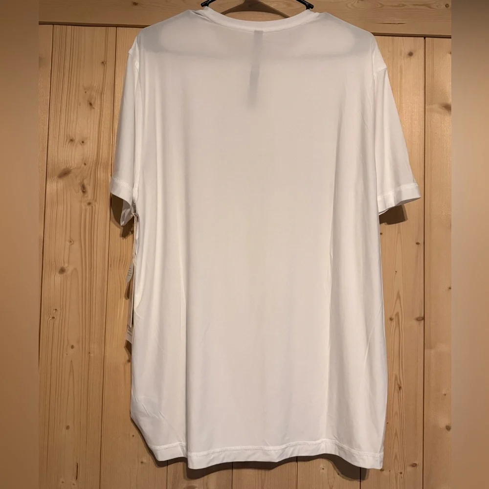 Vuori Strato Tech White Short Sleeve Tee - Picture 2 of 4